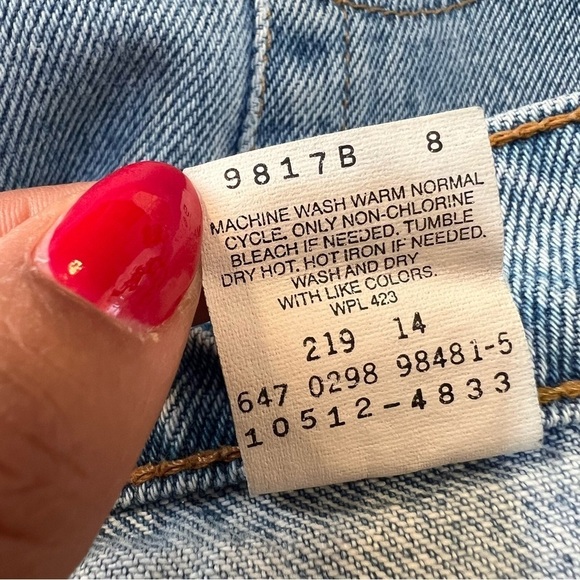 Vintage Levis Y2K Red Tab Straight Leg Mom Jeans Made in 1998 Tapered High Waist - Picture 16 of 17